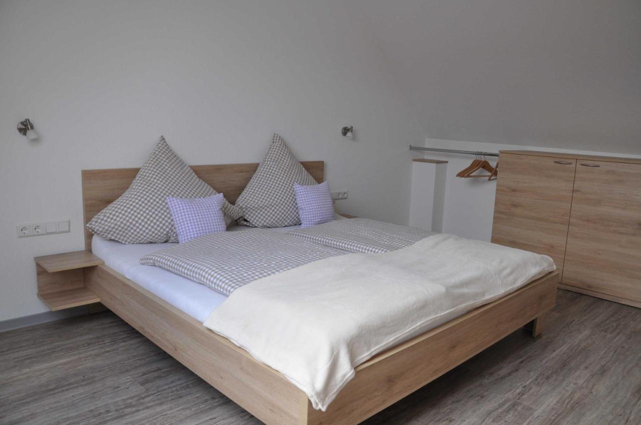Ferienwohnung Vollert Obersulm Bagian luar foto